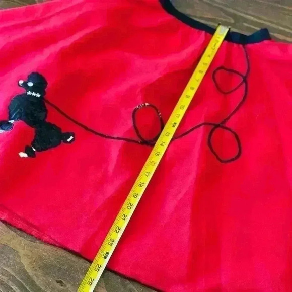 Red Felt 50's Poodle Skirt Outfit Costume‎ for Halloween - Picture 7 of 9